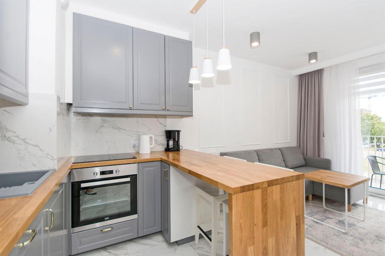 City Center - Walowa I Popieluszki By Apartmore Gdansk Dış mekan fotoğraf